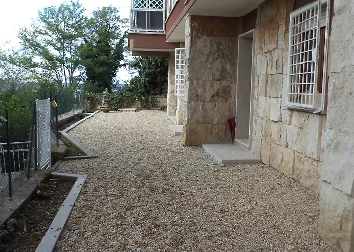 Casa Panoramica Con Cortile A 15' Da Rom